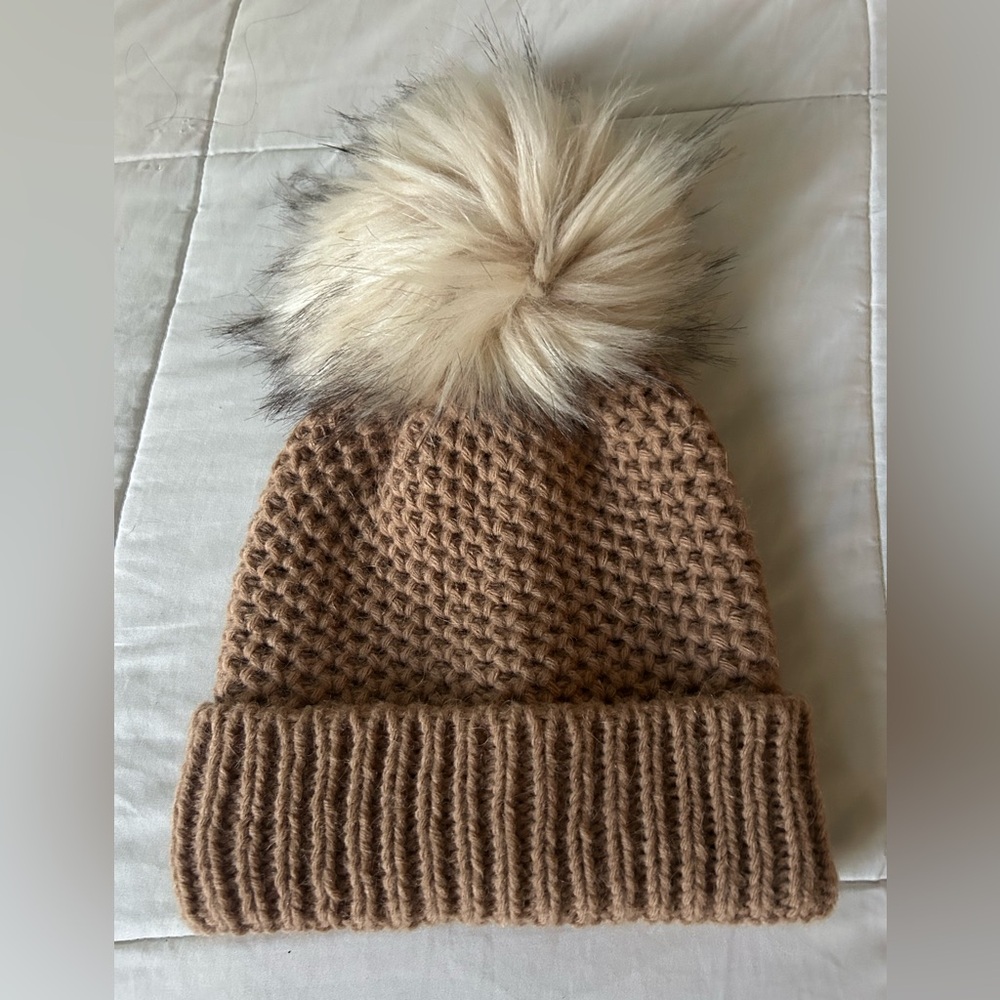 Brown Knit Beanie with Faux Fur Pom